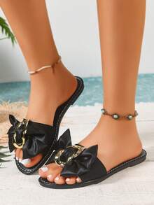 Women's Fashion Spring/Summer New Black Satin Bow Metal Chain Flat Sandals, Luxurious Yet Personalized, Soft And Comfortable Retro-Modern Attention-Grabbing Slip-On Sandals Suitable For Summer Beach, Commute, Outing, Music Festival, Vacation, Party And More Occasions - Black - View 5