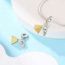 1 件镀银甜美蝴蝶结吊坠，蝴蝶流苏吊坠，沙漠旅行系列 - 金字塔木乃伊，神秘蝴蝶珠，旅行蝴蝶结吊坠，樱花系列粉色蝴蝶创意吊坠，蝴蝶花朵串珠，春天 - 蜻蜓锆石吊坠，花朵蝴蝶飞珠，适合 DIY 珠宝制作手链和项链，可用作情侣珠宝礼物。 - 彩色 - 查看 9