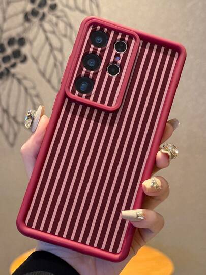 1pc Wine Red Striped Pattern Shockproof Silicone Full Coverage Vintage Retro Thick Phone Case Suitable For Android Galaxy A55/A15/S21,S22,S23 FE,S24 Plus,S25 Ultra,/, SMART 8 Pro,Honor,One Plus