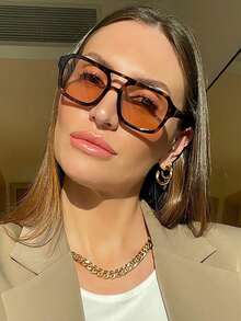 1 Piece - Ladies' Style - Retro Square Double-Bar Pilot-Style Glasses From The 1970s. The Design Is Fashionable And Suitable For Daily Wear. - Multicolor - View 1
