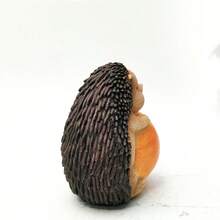 Meet Your Garden's Whimsical Guardian! This Charming Hedgehog Statue, Carefully Clutching A Tiny Mushroom And A Big Apple, Brings A Smile To Any Space. Perfect For Your Desk, Windowsill, Or Garden Patio To Add A Touch Of Heartwarming Joy. - Brown - View 10