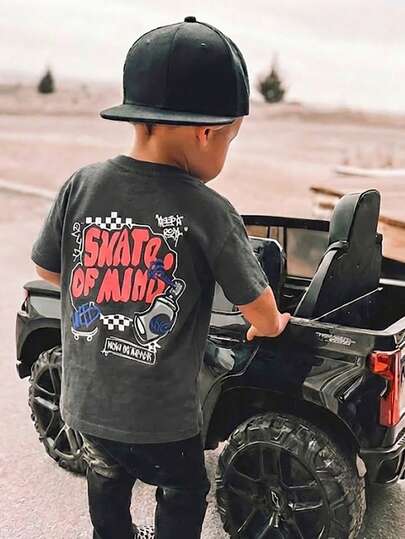 1pc Young Boys' Stylish Street Style Short Sleeve T-Shirt, Graffiti Letter Print On Back, Casual European And American Summer Top