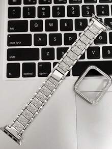 Conjunto compatible con correas para Apple Watch y estuche protector, incluye correa de metal brillante con incrustaciones de rhinestone y estuche protector multicapa de diamante para Apple Watch de 38mm, 40mm, 41mm, 42mm, 44mm, 45mm, 46mm, 49mm, Ultra 3/2/1, SE, S11, S10, S9, S8, S7, S6, S4, S5, S4, S3 Series - Plateado - Ver 4
