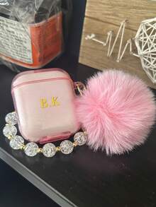Estuche para auriculares con purpurina transparente compatible con 1/2 3 Nuevo 4 Pro 3, con elemento de letra personalizada (set de 2 piezas, incluye cadena con colgante de bola de pelo de cristal), regalo personalizado para cumpleaños, aniversario, boda, Pascua, primavera - Rosa - Ver 4
