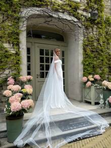Pearl-Embellished Satin Square Neckline Wedding Dresses For Bride, Elegant Structured Wedding Top & Statement Straps, For The Modern Bride, Simple Style, Wedding Gown, Suitable For Wedding, Dating, Party, Singles' Party, Vacation, Bride,Formal Occasions, Dinner Dress, Prom Dress, Homecoming Dress, Cocktail Party, Bridal Gown - 白色 - 查看 8