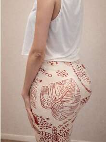 Women's Midi Skirt With Tropical Toucan Print - 摩卡棕 - 查看 2