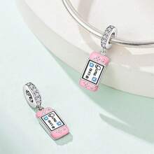 1个镀银小银龙吊坠，艺术猫头鹰吊坠，梦幻婴儿车珠子，爱心立方体珠子，粉色猫咪游戏机珠子，游戏机吊坠，游戏猫吊坠，趣味游戏手柄吊坠，适合DIY珠宝制作手链和项链，可用作情侣珠宝礼物。 - 彩色 - 查看 7