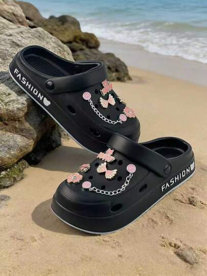 A Pair Of Three-Dimensional Detachable Cute Teddy Bear Lightweight And Comfortable Closed Toe EVA Women's Slippers, Fashionable And Elegant Spring And Summer Home Shoes, Essential Sandals For Bathrooms, Vacations, Parties, Beaches, And Camping, Suitable For Adult Spring And Summer Flat Sandals