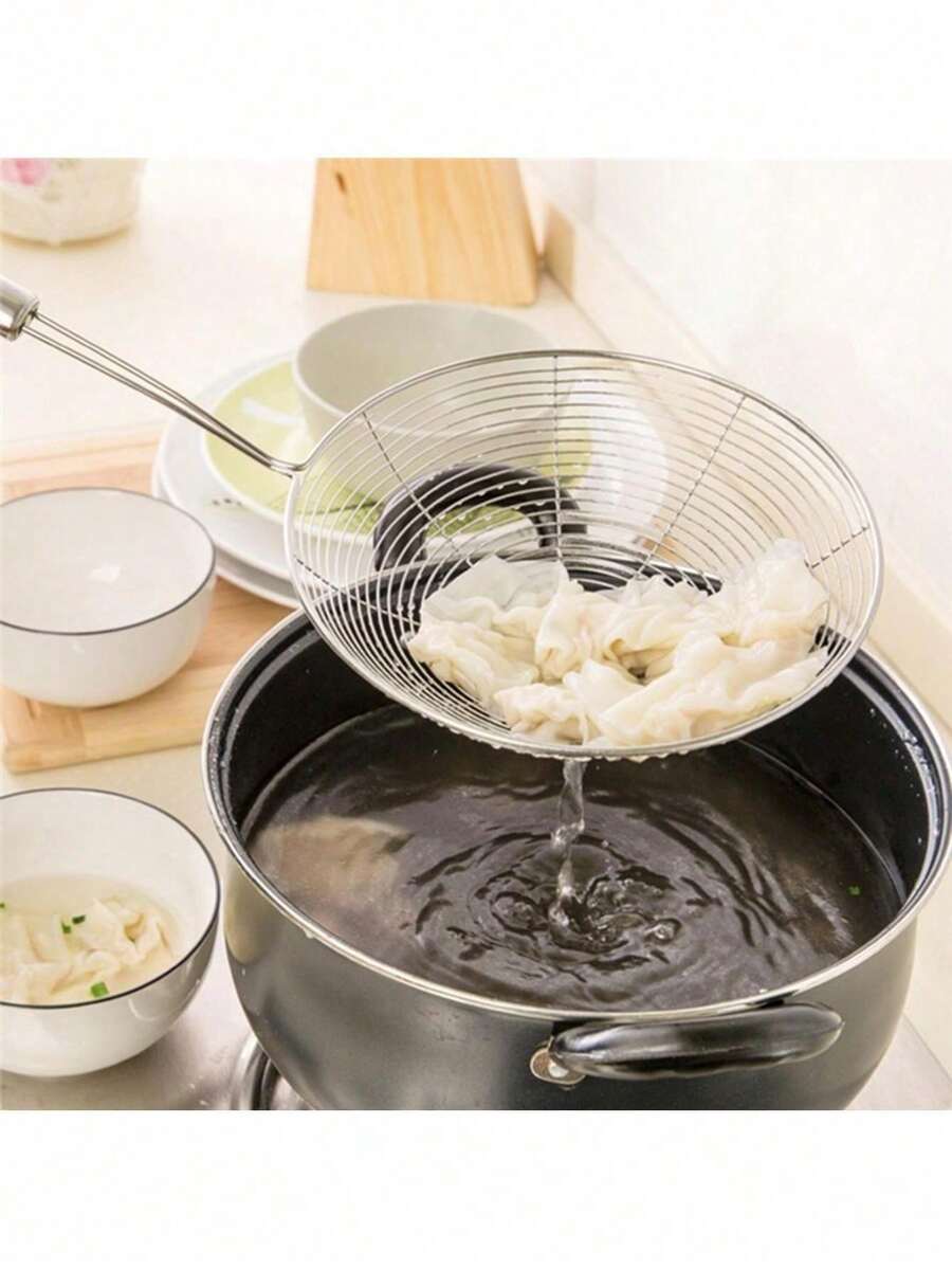1 Pc StrainerSteel Handle Frying StrainerKitchen SuppliesKitchen GadgetsStainless Steel Noodle FishingSmall, Medium And Large Leaky SpoonStrainerStrainerLeak StrainerStrainerSieveKitchen HouseholdDumpling FishingStrainerSpoon - Multicolor - View 1