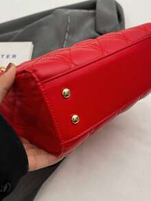 1pc Women's Heart Embossed Scarf Pendant, Textured PU Leather, Can Hold Phone & Lipstick, Zipper, Elegant Lady Style, Suitable For Wedding & Party - Red - View 5