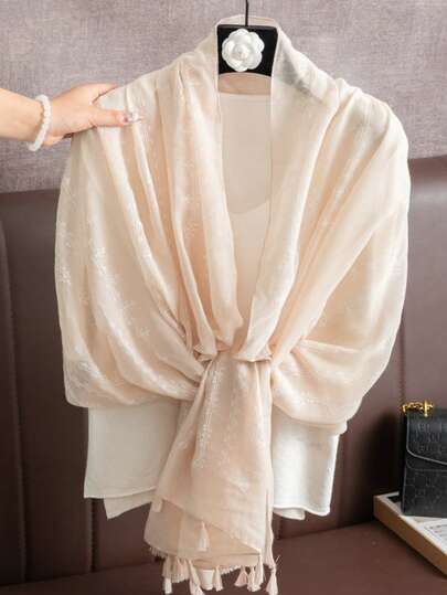 1pc New Spring And Autumn Printed Cotton And Linen Scarf With Hanging Fringes, Suitable For Ladies, Versatile And Elegant, Perfect For Daily Travel, Sun Protection, Casual Photography, As An Outer Shawl, And As A Festive Gift