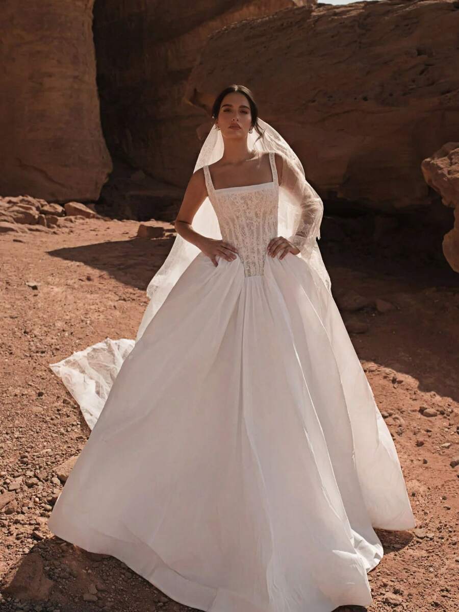 Chic Square Neck A-Line Wedding Dress With Open Back In Satin – Sophisticated Floor-Length Bridal Gown Featuring An Elegant Wide Neckline, Daring Backless Design, And Lustrous Satin Silhouette, Perfect For Weddings, Christmas Galas, Halloween Balls, Formal Dances, Birthday Celebrations, And Special Evening Events. A Versatile Choice For Wedding Receptions, Holiday Parties, Anniversary Dinners, Luxury Getaways, Black-Tie Occasions, Cocktail Gatherings, Bridal Showers, Wedding Guest Attire, Graduation Formals, Homecoming Events, And As A Modern Bridesmaid Or Statement Evening Gown. - 白色 - 查看 1