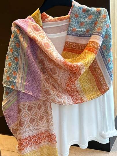 1pc Ditsy Floral Lightweight Scarf/Shawl, Suitable For Air-Conditioned Rooms, Traveling, Sun Protection, Beach