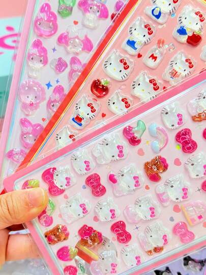 随机创意可爱3D立体贴纸，卡通动物图案，儿童礼物，毛绒玩具，减压神器，DIY手机壳装饰。部分款式可能存在色差，随机发货。