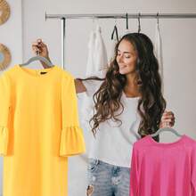 1pc Premium Velvet Hanger, Non-Slip Soft Felt Clothes Hanger, Sturdy Garment Hanger, Coat & Suit Hanger, Ideal Wardrobe Accessory - Multicolor - View 2