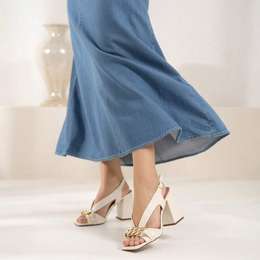 Sandália Salto Bloco 9CM FESTA FORMATURA CASUAL  Casual  Festa  elegante  Festa  Sexy  Casamento  Negócios  básico  Elegante  Neutro    Fivela  Strass    Casamento  Festa  Escritório  Casa  Ar livre - Branco - Visão 1