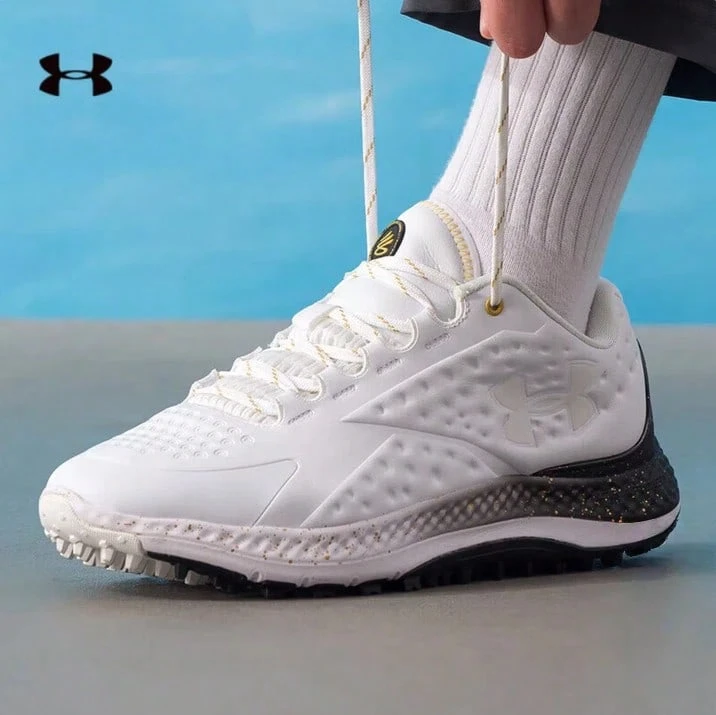 Under Armour أحذية رياضية كاجوال للرجال، أحذية جري مريحة وماصة للصدمات - أبيض - مشاهدة 1