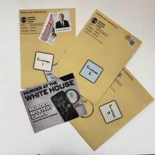 华盛顿特区成人惊悚悬疑游戏 - 37条证据，150分钟游戏时长（难度3.5/5） - 冷案档案游戏，适合1-10名玩家 - 彩色 - 查看 7