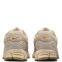 Men's Nike Zoom Vomero 5 LT Orewood Brn/ Khaki (IM6966 104) - 米色 - 查看 5