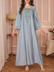 Solessence Vestido árabe elegante de cuello redondo con bordado y perlas de burbujas para uso diario - Azul cielo - Ver 2