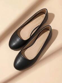 Women Ballet Flats Simple Round-Toe Ballerina Flats Comfortable Slip On Casual Versatile Dress Shoes - 黑色 - 查看 1