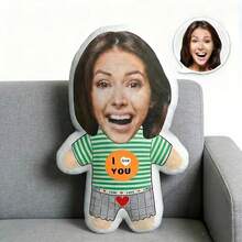 定制个性化人脸抱枕 - 可定制照片的人脸抱枕,适合作为情侣、男友、女友的趣味礼物,也可作为生日、周年纪念日、圣帕特里克节、妇女节礼物,用于客厅装饰或床上用品。 - 彩色 - 查看 4