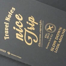 标准尺寸及护照尺寸黑色卡纸笔记本，200克厚黑色卡纸，16张/32页，兼容TN内页的旅行日记本，可用于写日记和绘画 - 長方形 - 查看 6