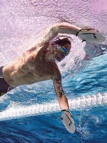 1 双贴合人体曲线的游泳蹼状手套，可调节绑带游泳训练蹼状手套，男女通用，适合男士、女士和青少年 - 彩色 - 查看 4