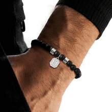 1件简约时尚银色方块字母吊坠宝石串珠手链男士 - 黑色 - 查看 1