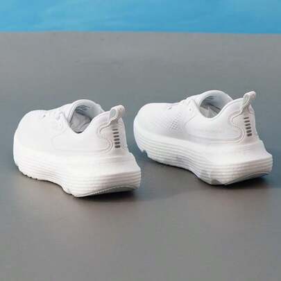 Under Armour UA W Infinite Elite 2 女款跑步鞋，舒适户外休闲运动鞋 3028178-100