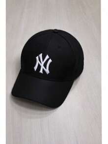 Classic Curved Brim Embroidered Cap – Men's And Women's - 黑與白 - 查看 2