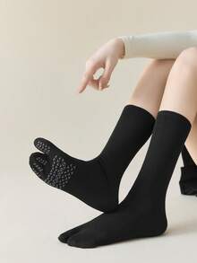 1/3 Pairs Unisex Two-Toe Ankle Socks, Spring/Summer Split Toe Thumb Socks, Black/White/Gray Pig Hoof Design Non-Slip Socks For Women - Multicolor - View 11