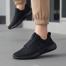 Under Armour 男士新款网面透气休闲鞋、健身训练鞋、户外跑步鞋 - 黑色 - 查看 7