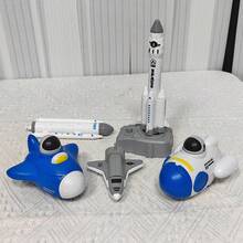 儿童太空系列玩具套装，包含火箭发射器、加压飞船和火箭玩具车，是男孩生日、圣诞节、新年、万圣节的理想礼物。 - 白色 - 查看 6