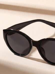 1 Pair Unisex Cat Eye Glasses, Summer Beach Vacation Fashion Accessory, Suitable For Women's Beach Vacation, Outdoor Travel, Casual Outings, Back To School Season - Black - View 3