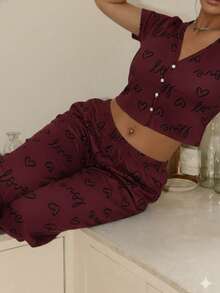 Women's Pajama Set Sleepwear Blouse And Cropped Top With Heart Print, Button-Down Cropped Top, Elastic Waist Pants, Warm Suede, Everyday Wear, Sizes P, M, G, GG, Night Comfort Line - 酒紅色 - 查看 2