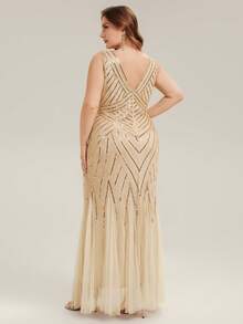 EVERPRETTY Plus Size Women Gold Formal Long Dress With Contrast Sequin & Mesh Details, Short Sleeve Vintage Party Maxi Dress, Mermaid Long Formal Evening Gown, Women V-Neck Sleeveless Gold Formal Evening Dress - Gold - View 4
