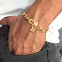 1 pieza Nuevo brazalete de cadena Figaro de acero inoxidable dorado con inicial en forma de corazón clásico para hombres - Amarillo Oro - Ver 1
