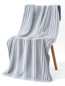 Minimalist Coral Fleece Solid Color Soft Absorbent Quick-Dry Bath Towel/Hand Towel For Home Use - Grey - View 8