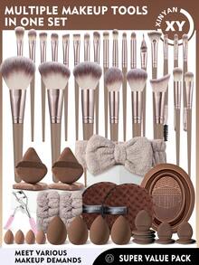 52 piezas Juego de brochas de maquillaje, que incluye: 25 brochas de maquillaje, 4 esponjas de maquillaje, 4 esponjas de maquillaje mini, 4 borlas de polvo triangulares, 8 borlas de cojín de aire mini, 1 diadema, 2 muñequeras, 1 limpiador de brochas de maquillaje, 2 esponjas limpiadoras faciales, 1 rizador de pestañas, Regalos, Brochas de maquillaje profesionales, Juego de maquillaje completo - Marrón - Ver 1