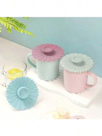 3pcs Creative Multifunctional Seamless Silicone Sunflower Shaped Cup Lid With Handle Seal, Colorful Flexible Silicone Cup/Lid, Leak Proof And Dustproof, Multi-Color Cup Lid, Tea Cup, Coffee Cup And Teapot, Flexible Cup Lid, Coffee And Tea Hot Cup Lid, Reusable, Dustproof And Insect Proof, Cup Accessories, Return To School After Holidays, Summer, Spring, Winter, Autumn, Room Decoration, Holiday Decoration, Holiday Party, Gift For Women, Gift For Men, Gift For Family