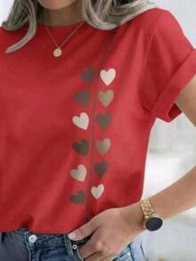 Delicate Women's Shirt With Heart Print, 100% Cotton. Fashionable Summer T-Shirt For All Occasions, Lightweight And Comfortable Fabric. - 紅色 - 查看 1