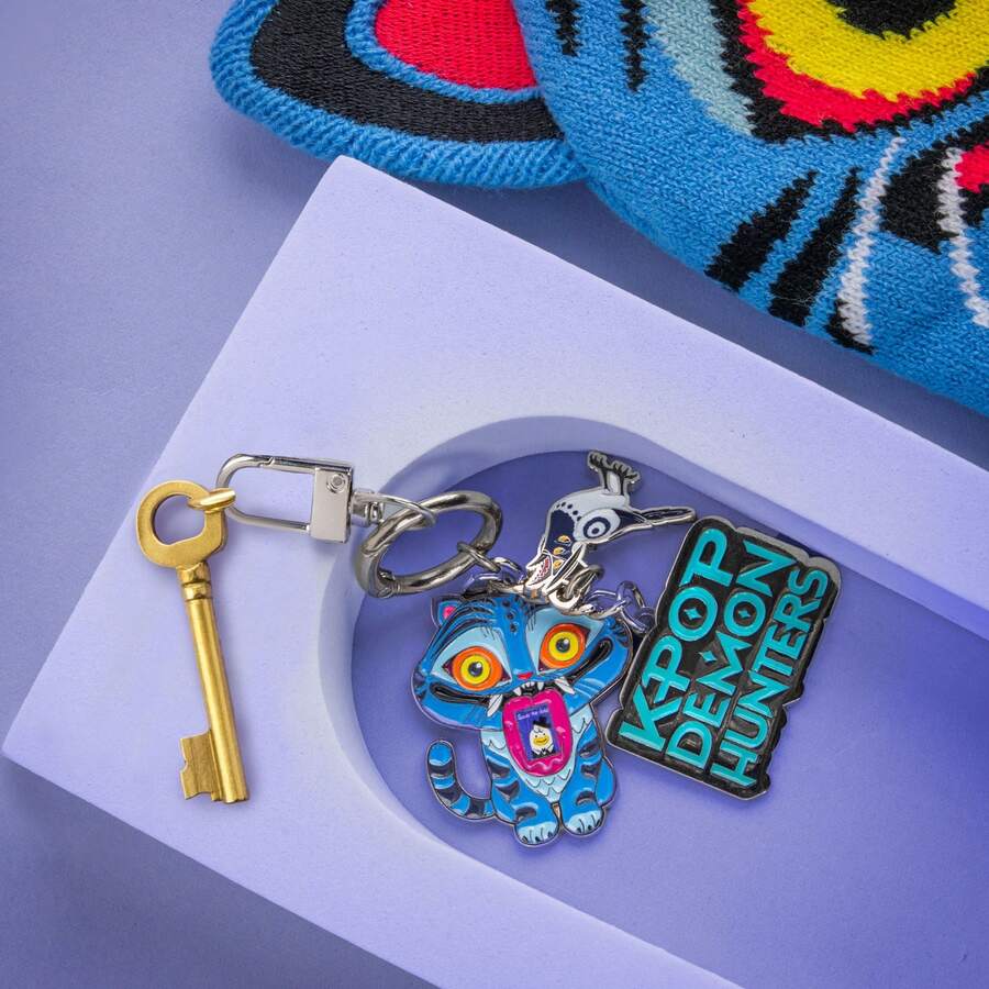 1 PC Netflix Officially Licensed Kpop Demon Hunters 3D Figurine Bag Clip Charms Anime Figure Keychain Anime Collector Keyring Backpack Decor Multiple Characters Gift Set Gifts For Mother, Father, Graduation, And Teacher - Multicolor - View 1