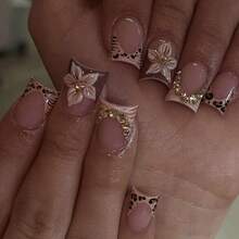 24pcs French Short Square Press On Nails Set With 3D Embossed Leopard Print Floral Rhinestone Decorations Includes 1pc Jelly Gel And 1pc Nail File Reusable Artificial Nail Tips For Women Girls Party Date Daily Wear Sweet Cool Stylish - 彩色 - 查看 1
