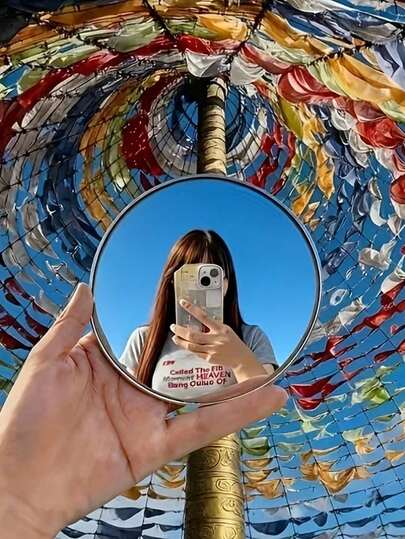 Portable Handheld Mirror With Floral Decor - Smooth Plastic Selfie Mirror, Compact Round Photo Prop Suitable For Vlogging, Fans And Social Media Photos - Travel Essential