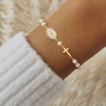 1 pieza Pulsera clásica de moda con cuentas de perlas artificiales en forma de óvalo, cruz y Virgen María, de colores para mujer