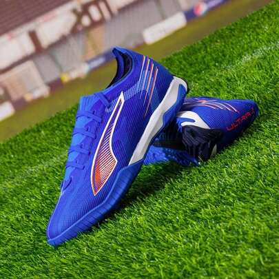 Puma 男女通用足球鞋 ULTRA 6 MATCH TT，户外休闲鞋，具有减震和舒适性，108522-01