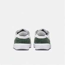 Nike 男子SB FORCE 58經典復古低筒運動休閒滑板鞋 - 白色/灰色/綠 色 - 查看 6