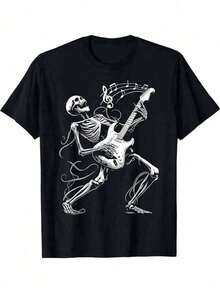 Camiseta Masculina Preta com Estampa de Caveiras Realistas em Composição Artística, Camisa Masculina Estilo Dark e Urbano para Visual Intenso e Imponente, T-SHIRT Masculina com Arte recebida em Alta Definição, Ideal para Homens que Curtem Estilo Rock, Gótico e Streetwear, Design Impactante que Transmite Força, Mistério e Personalidade, Perfeita para Uso Diário, Eventos Noturnos, Shows e Combinações Modernas, Produzida em Algodão de Qualidade com Toque Confortável, Caimento Ajustado e Costuras Reforçadas, Camiseta Masculina Pensada para Quem Quer Se Destacar com Estilo Forte e Autêntico - Preto - Visão 1