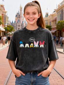 This Disney Women's T-Shirt Features A Creative Double-Sided Print Of Mickey Mouse And His Friends. It's A Spring/Summer Style Crew Neck Retro Washed Cotton T-Shirt, Made Of Soft And Comfortable Pure Cotton Fabric, Suitable For Everyday Wear, Shopping, Travel, And Casual Occasions. It Also Makes A Wonderful Gift. - 黑色 - 查看 2